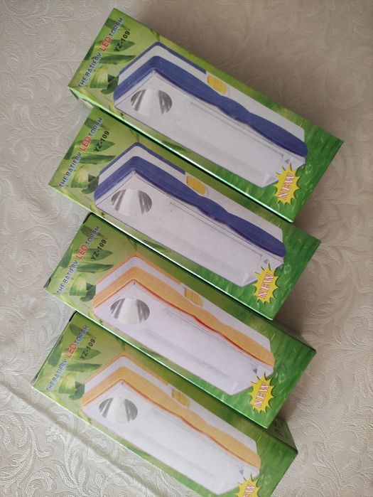 НОВИ лед фенери,сини и жълти