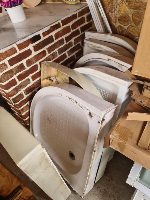 GRATIS cădite & paravane baie