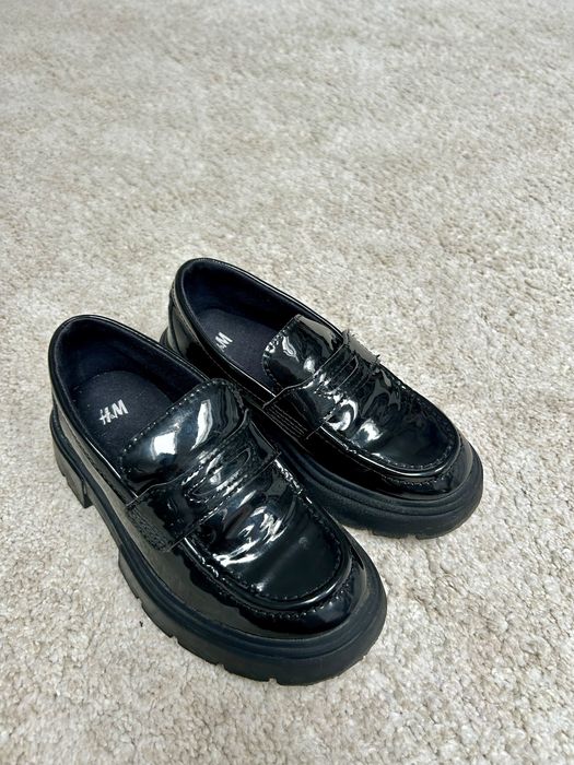 Pantofi fetita marimea 29 h&m va stau la dispozitiecu detalii