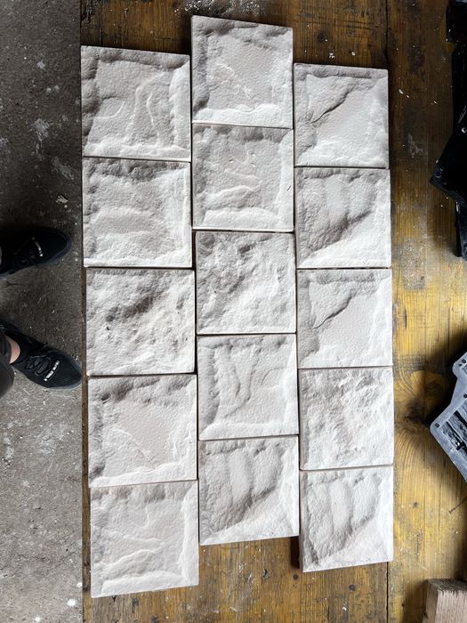 Декоративни камъни от гипс