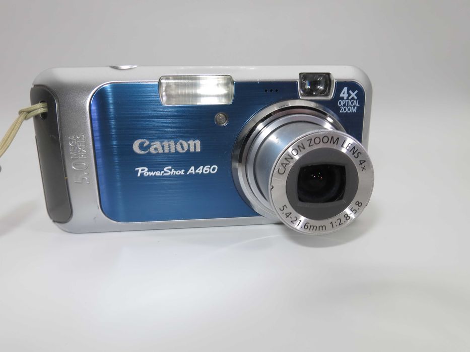 Canon PowerShot A460 компактен цифров фотоапарат, дигитална камера в син цвят, перфектно състояние, работи отлично!
