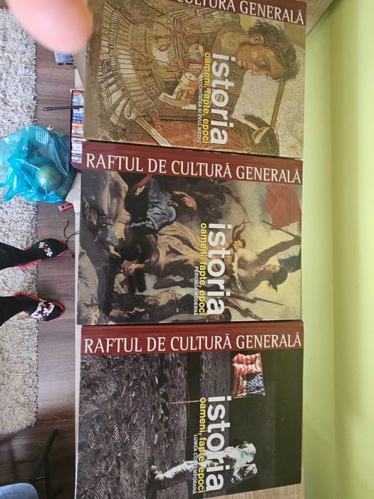Colectie Raftul de cultura generala