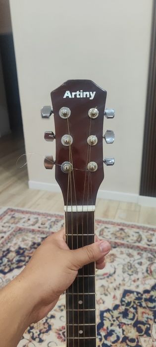 Гитара акустическая, марки Artiny