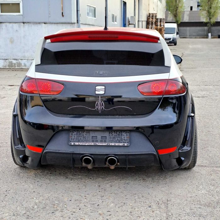 Seat Leon 2.0 cu 275 CP