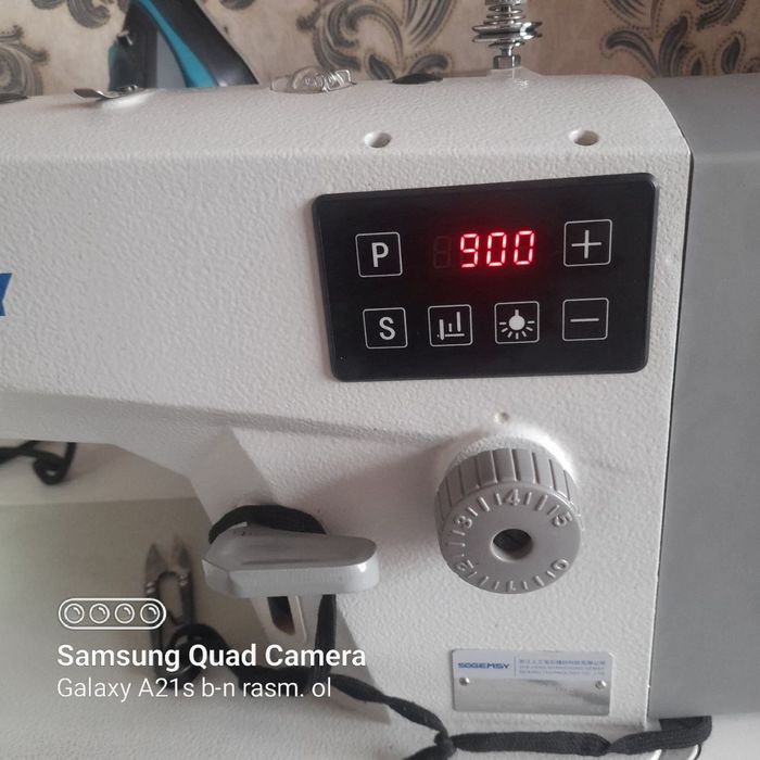 Швейная машинка привезли из России