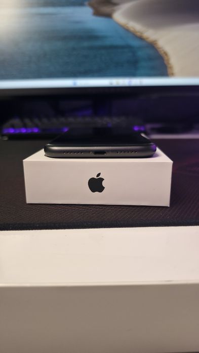 Iphone 11, black, 64 gb