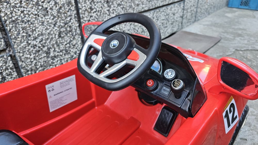 Детска електрическа количка с родителски контрол