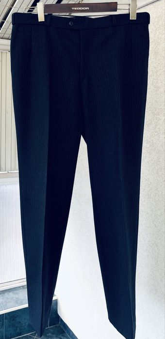 Елегантен класически костюм Hiller за официални поводи