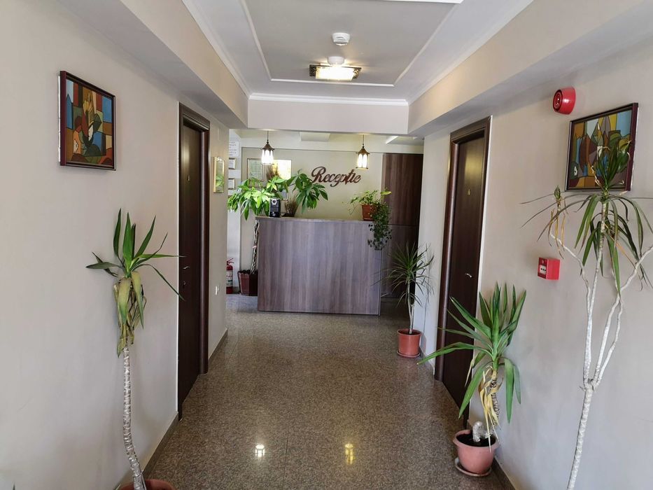Cazare Constanța Sat Vacanță – Factură Firmă, Card Vacanță, Paturi Separate, Aer Condiționat, Mic Dejun și Cină la Cerere