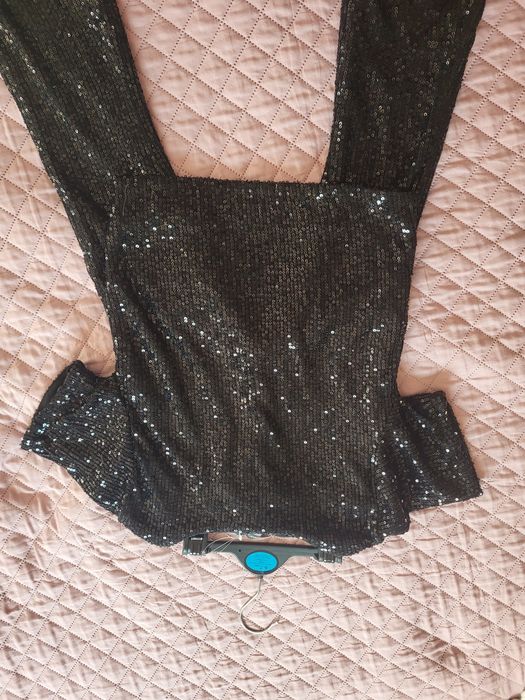 Детски сет за момиче, топ и панталон, в черно с пайети