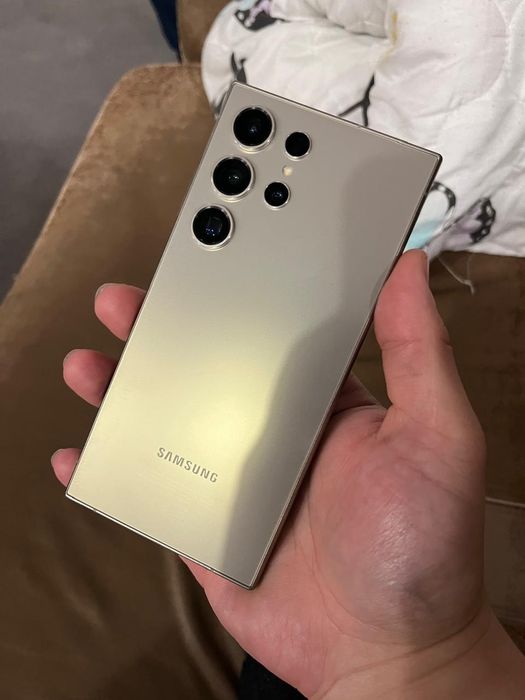 Samsung S24 ULTRA 12/256Gb