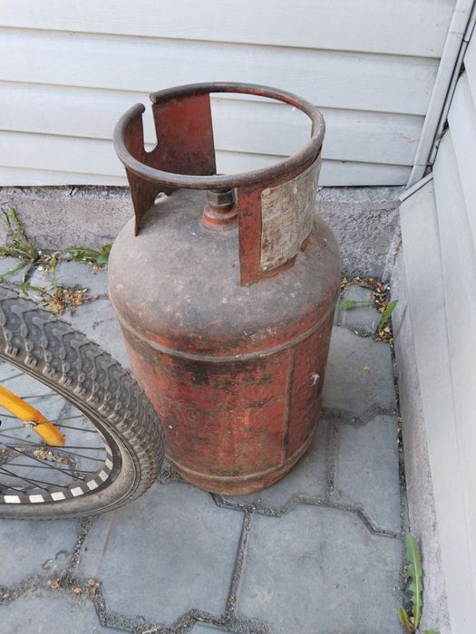 Газовый баллон  пришахтинск
