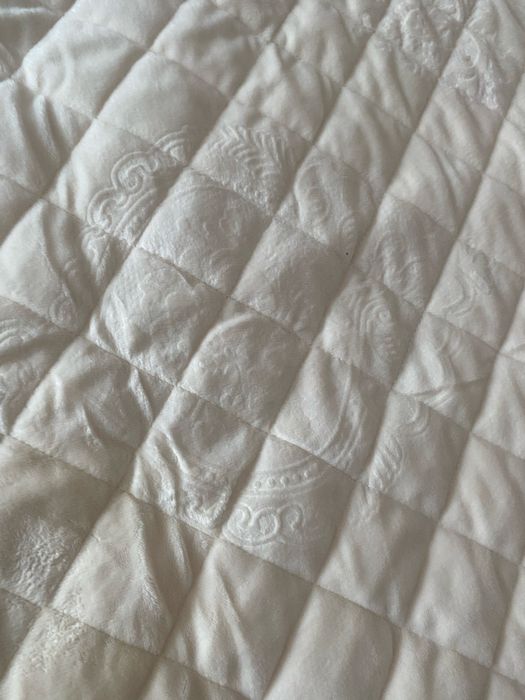 Покрывало-одеяло + 2 наволочки