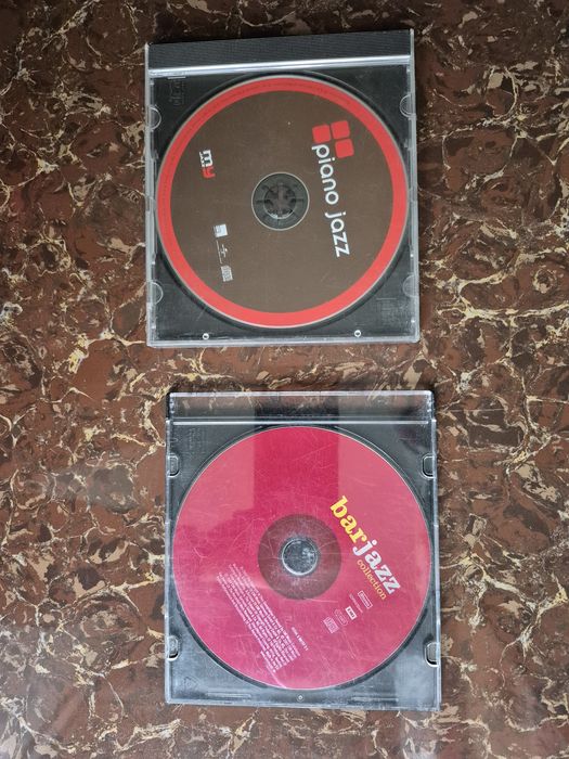 Vând 9 CD muzica jazz ,Soul,Blues mixta straina artisti internationali