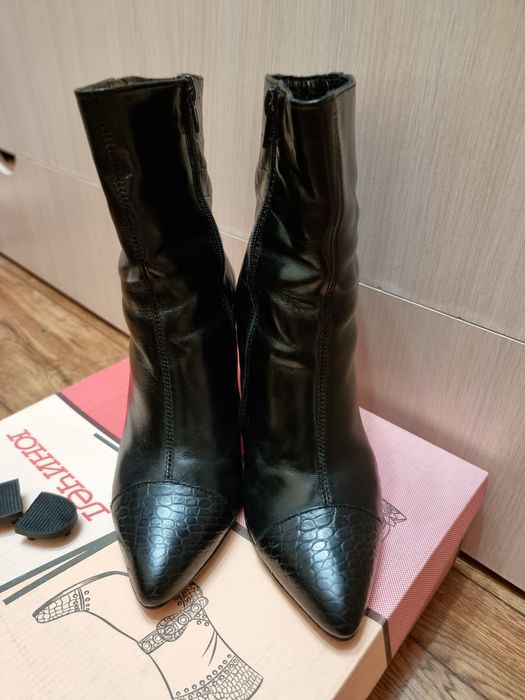 Осенние полусапожки Юничел