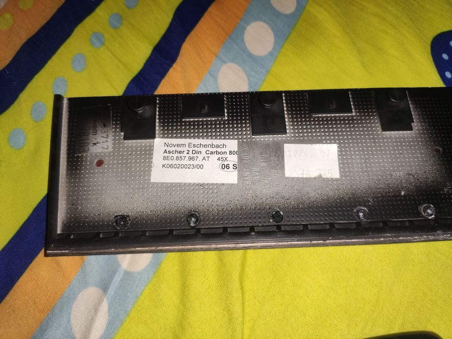 Карбонови капаци за пепелници Audi RS4 B7