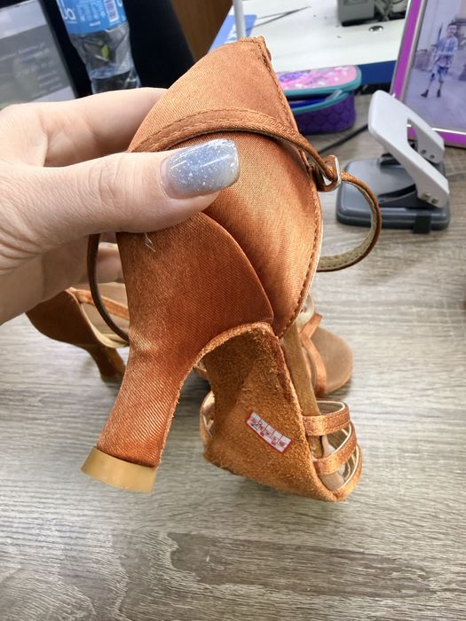 Туфли для танцев