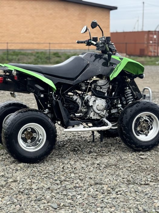 Квадроцикл Arctic Cat DVX 250