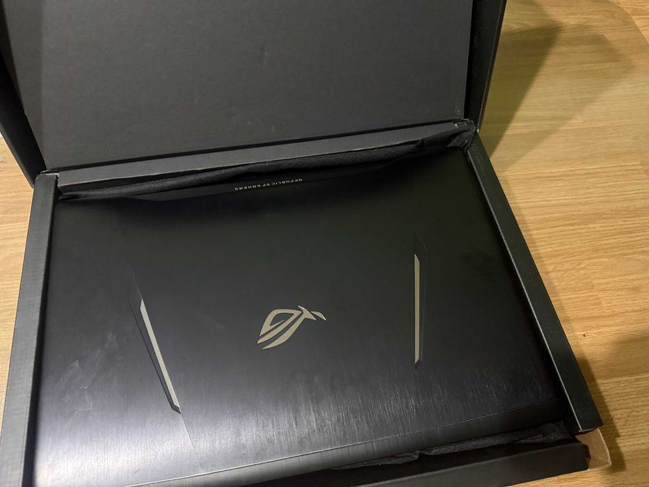 Laptop Gaming ASUS ROG – Cooler Thermaltake + Ghiozdan ASUS