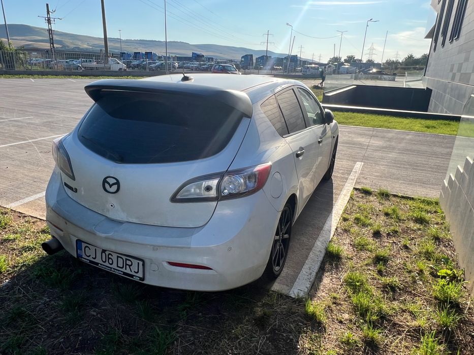 Vând Mazda 3 , sport