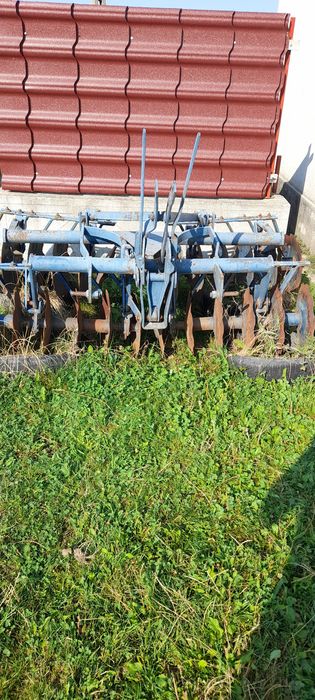 Vând disc purtat după tractor