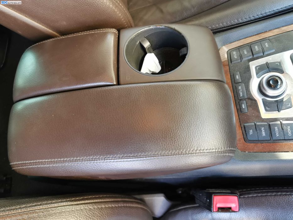 Cotiera Piele Maro cu Suport Pahar Volan Dreapta Audi Q7 4L 2007 - 2015 [K7135]
