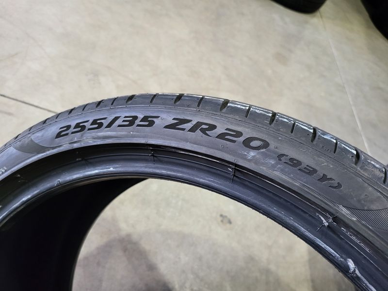 315/30/21//255/35/20 PIRELLI
