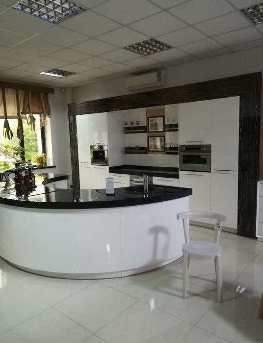 Кухонные гарнитуры