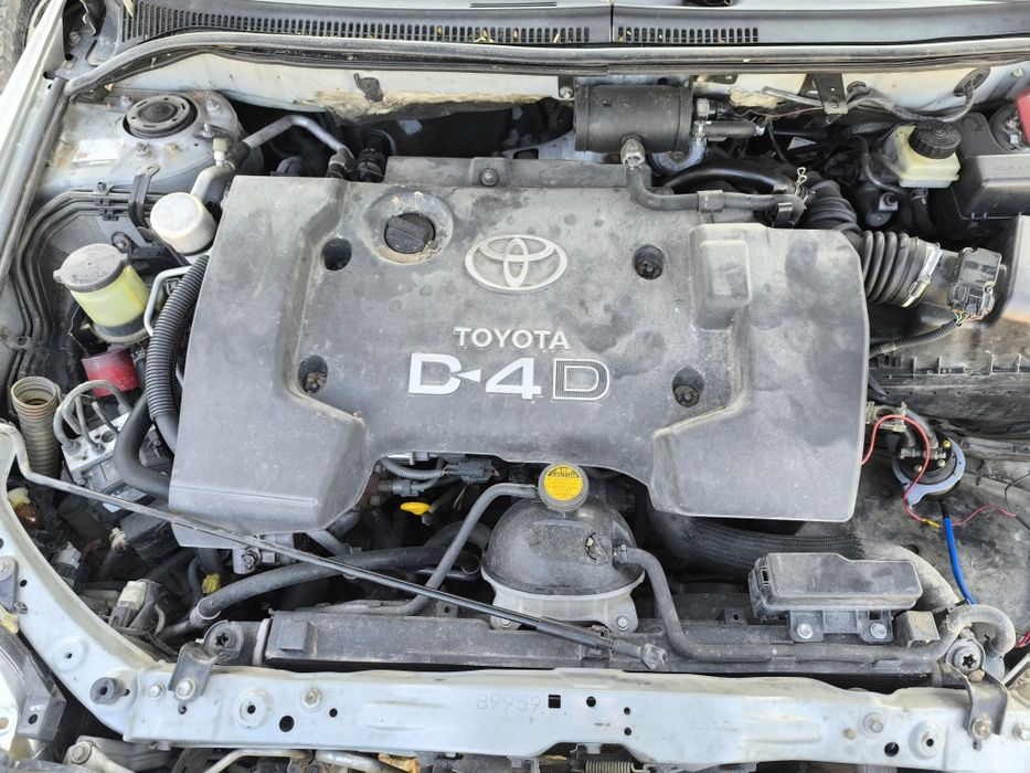 Toyota Avensis D4D 2.0 НА ЧАСТИ