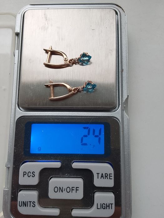 Золотые серьги 585 *