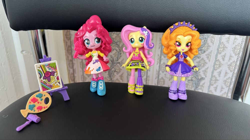 My little pony. Equestria girls