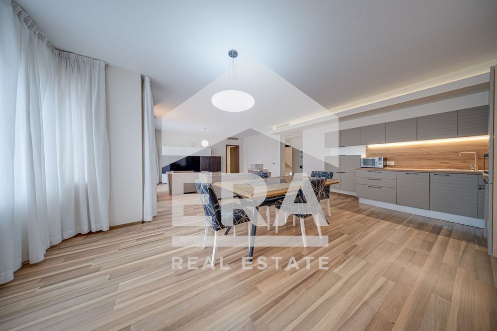 Дава се под наем Четиристаен апартамент в София, Лозенец - 158 кв.м за 2500 € - Снимка #3