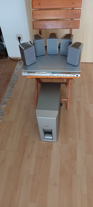 Система за домашно кино Thomson  DPL 909 VD
THOMSON 
Модел:DPL 909 VD