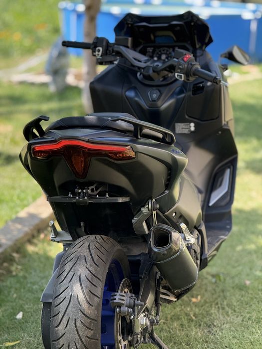 Yamaha T max 560 2023