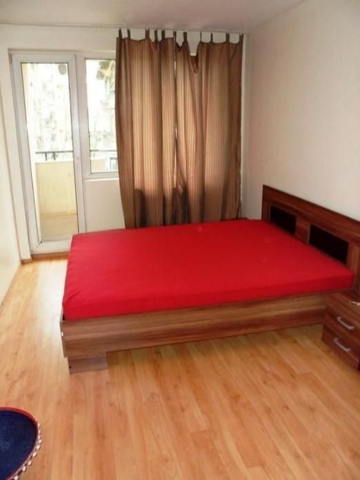 Дава се под наем Тристаен апартамент в София, Медицинска академия - 95 кв.м за 700 € - Снимка #8