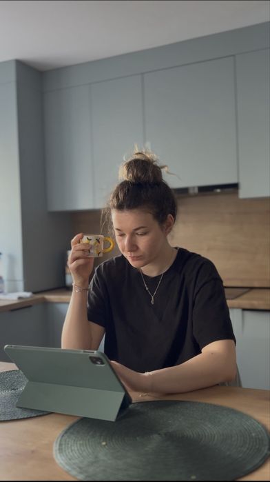 Editor video / Content creator / Social media (Cluj sau remote)