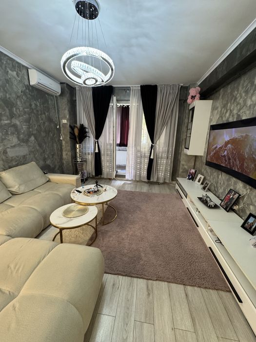 Vand apartament cu 3 camere direct propietar !