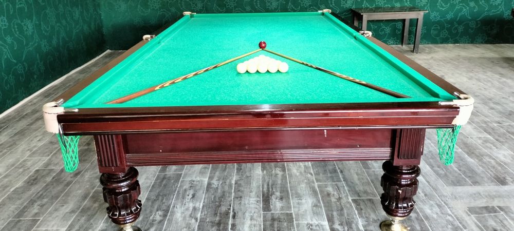 Бильярдный столлар сотилади графит 12 футов  9000$дан галишамиз