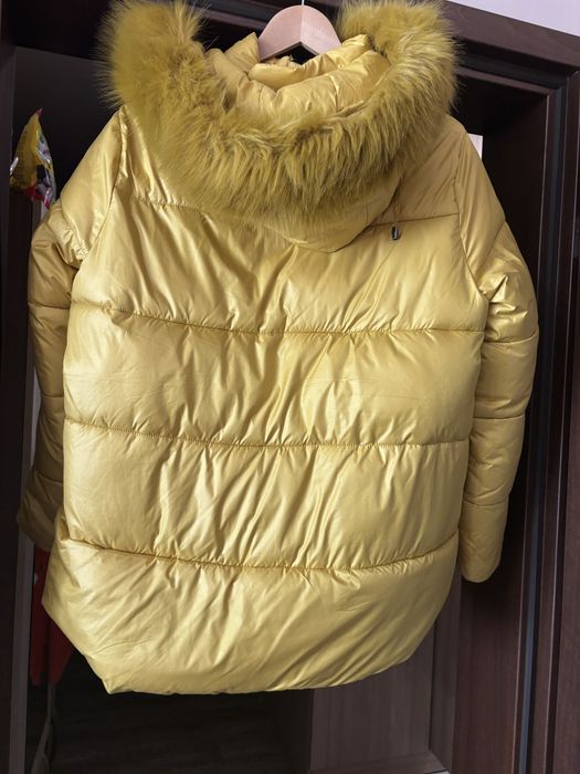 Дамско зимно яке