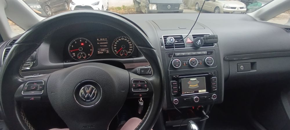 Vand VW touran sau schimb