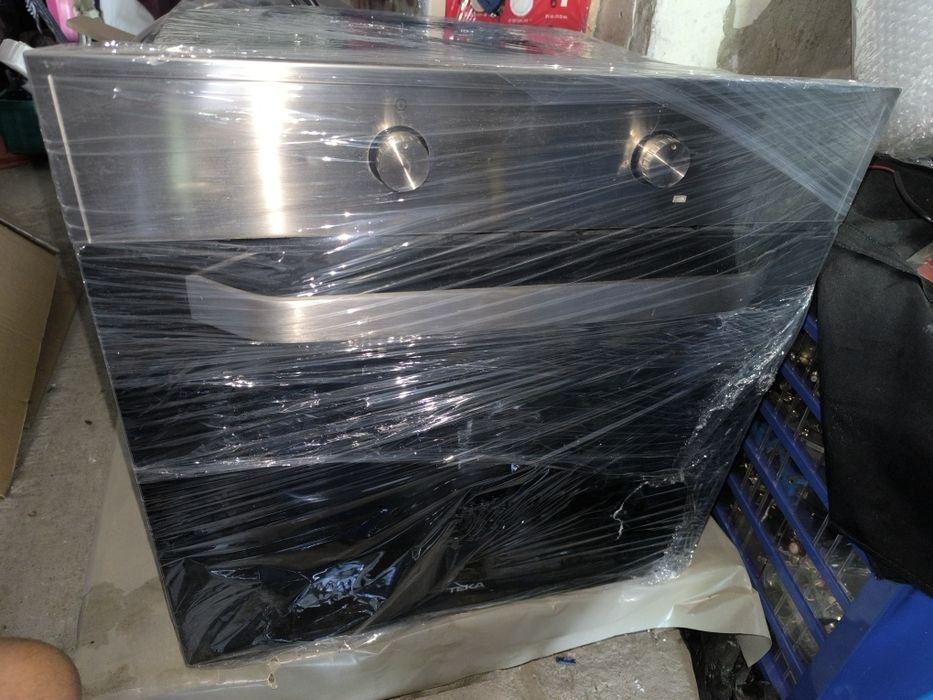 Фурна за вграждане TEKA HCB 6415