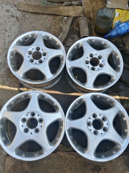 Продаю диски на мерс w210