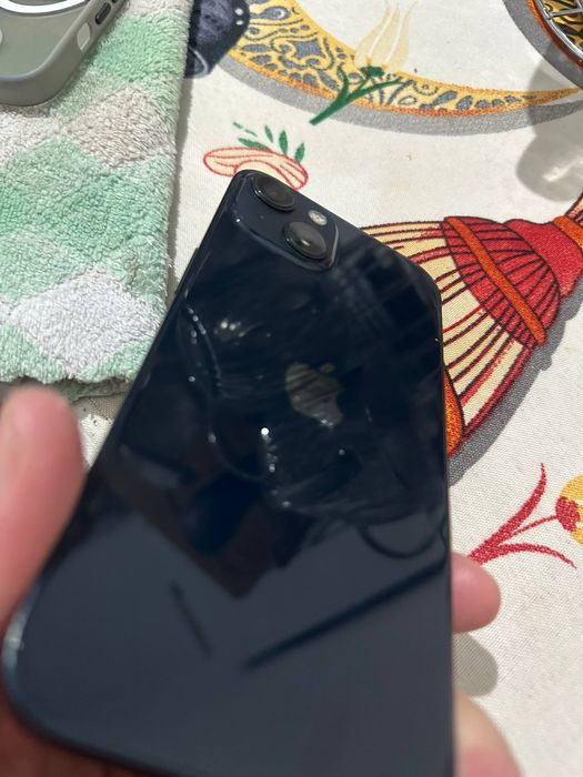 Айфон 13 в идеальном состояние !