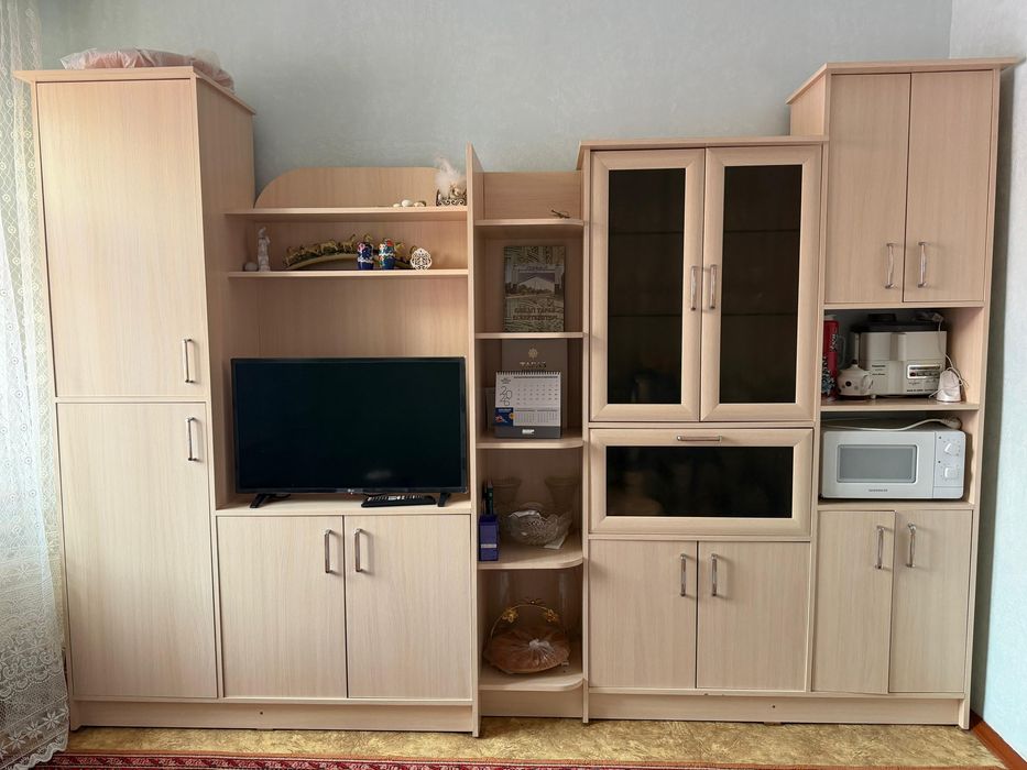 Стенка кухонная 70 000 тг