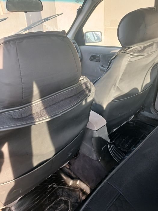 Машина Ford Sierra