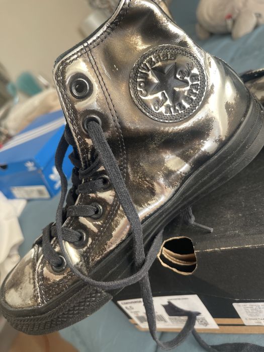 Кецове Converse с протъркан ефект