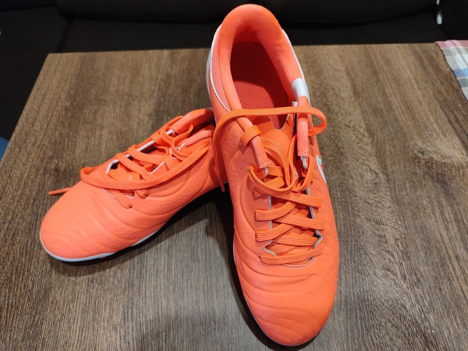 Футболни обувки Nike Tiempo Legend 10 Pro FG