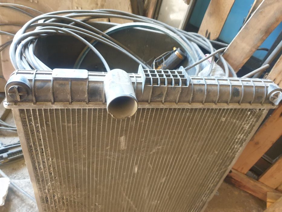 Радиатор автобус вольво