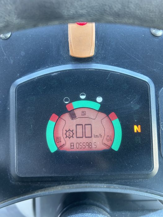 Incarcator frontal Caterpillar 908H