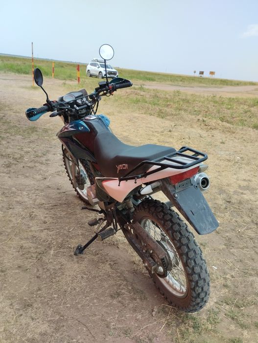 Мотоцикл Yaqi 250